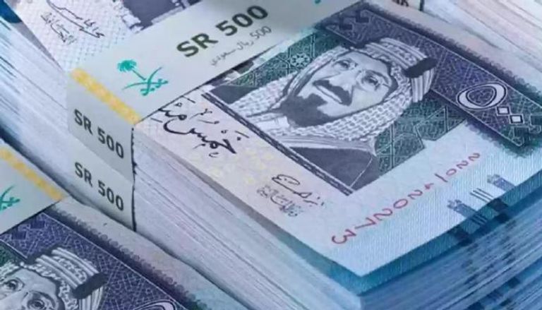 سعر الريال مقابل الجنيه في السوق السوداء