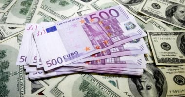 اليورو يواصل التراجع بمنتصف التعاملات اليوم الإثنين 12 مايو 2025 أمام الجنيه