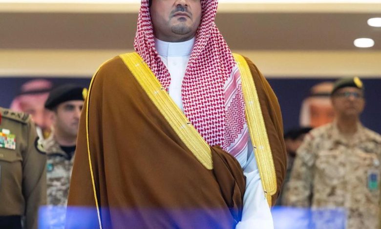 الأمير عبدالعزيز بن سعود يدعم الحفل السنوي للقوات بموسم الحج