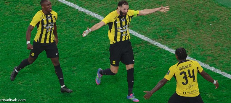 الاتحاد يتوج بلقب الكأس العاشرة بعد انتصاره المثير على القادسية