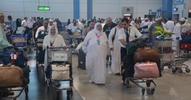 استمرار تدفق الحجاج المصريين للأراضي المقدسة وتحذير من العروض الوهمية والتأشيرات غير النظامية