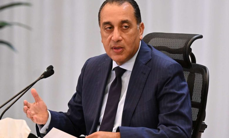 رئيس الوزراء يؤكد استمرار الطروحات الحكومية ويكشف موقف بنك القاهرة