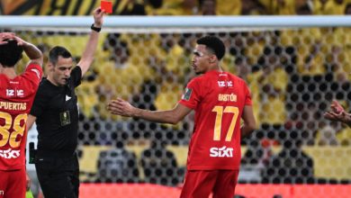 ريشة يؤكد: الاتحاد يستحق ركلة جزاء وطرد لاعب المنافس كان صحيحًا