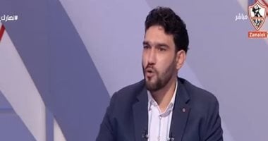رائد الأعمال روبيرت هيرجافيك من برنامج Shark Tank وفريق عمله يزورون الأهرامات