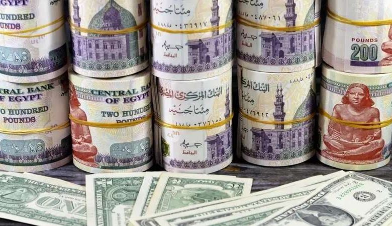 سعر الدولار المفاجئ اليوم الأحد 18 مايو 2025 في البنوك يشعل الأسواق