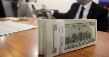 بالبنك المركزى 50.08 جنيه.. سعر الدولار اليوم الجمعة 16-5-2025 أمام الجنيه