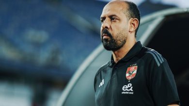 شاهد.. مدرب بيراميدز يحتفل بلقب الدوري المصري رغم تتويج الأهلي