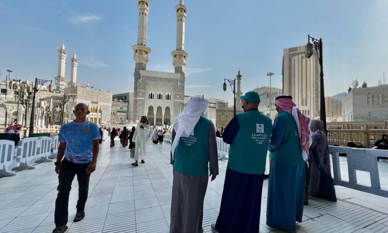 مكة تحتضن 28 ألف زيارة تفتيشية لتعزيز الخدمات المقدمة للحجاج والمعتمرين