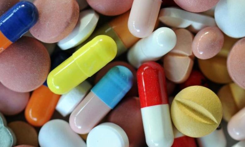 أدوية شائعة قد تؤدي إلى زيادة الوزن وتأثيراتها على الصحة العامة