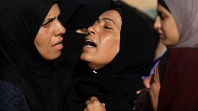 استشهاد 33 فلسطينيا بينهم 11 منتظرا للمساعدات في مجزرة جديدة بغزة