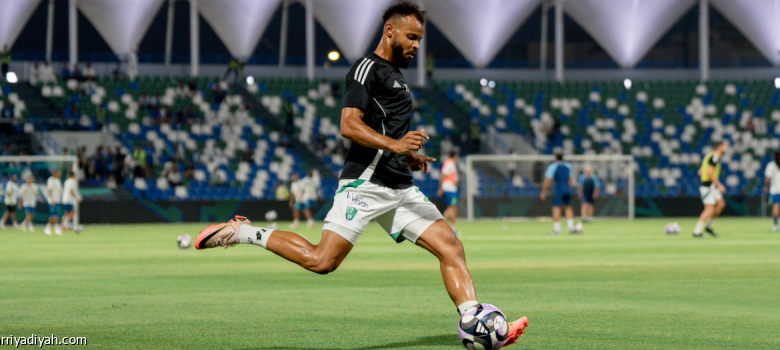 الأهلي ينوي تجديد عقد اللاعب مجرشي لموسم جديد مع تعزيز الفريق