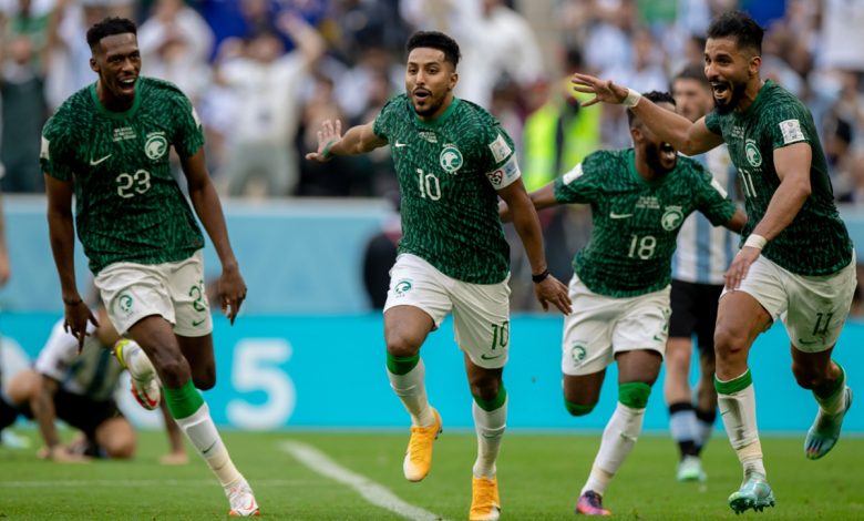 التشكيل الرسمي للأخضر ضد البحرين في تصفيات كأس العالم 2022