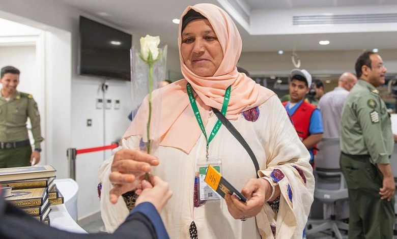 الجوازات تواصل تسهيل مغادرة ضيوف الرحمن من ايران بدون عوائق