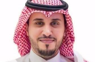 الدكتور سعود النداح اول سعودي يحصل على دكتوراه في سياسات الرعاية الاجتماعية