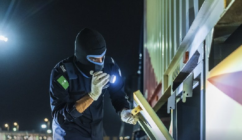 الزكاة والضريبة تنجح في إحباط تهريب 922 كيلوجرام مخدرات و20 مليون حبة