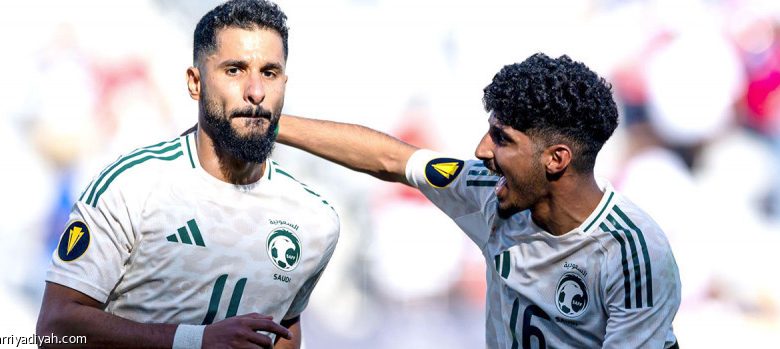 الشهري يتألق مع «الأخضر» ويحقق إنجازاً باهرًا في جميع الجزائيات