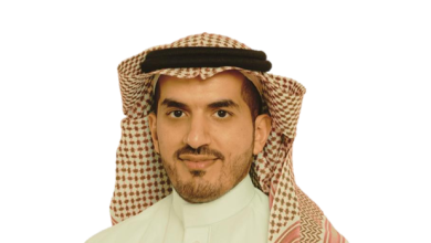 الشيخ الذي بنى جسر الحكمة ومرت القافلة من نهر مختلف