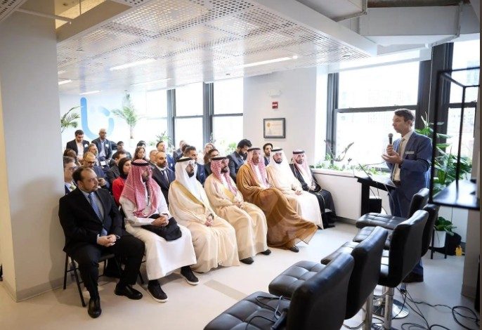 الصحة تطلق برنامج مسرعة التقنية الحيوية لتعزيز الابتكار خلال مؤتمر BIO
