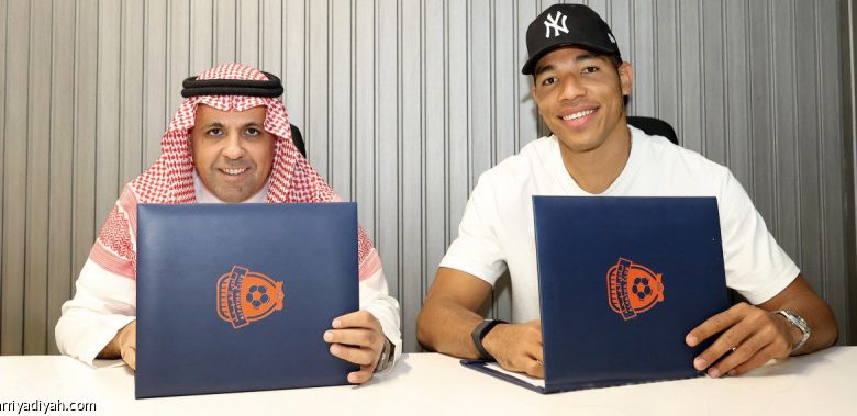 الفيحاء يقرر تمديد عقد موسكيرا لموسم جديد لمواصلة النجاح الرياضي