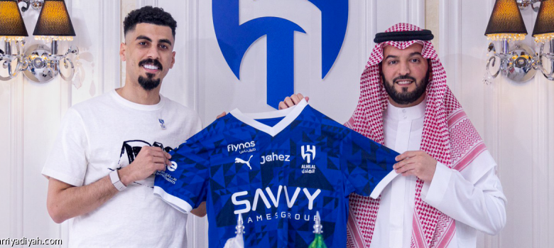 الهلال يعلن شراء عقد لاجامي من النصر بقيمة 4 ملايين ريال