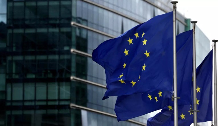 تفاؤل أوروبي بمفاوضات التجارة مع أمريكا نحو مستقبل مشرق ومستدام