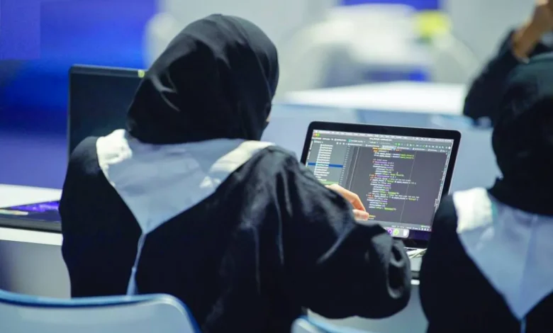 ثورة رقمية جديدة تعيد تشكيل بيئة العمل في السعودية بطرق مبتكرة وفعالة