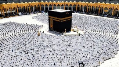 جامعيون يتطوعون لخدمة الحجاج في برنامج ضيوف الملك بخمس واربعين لغة