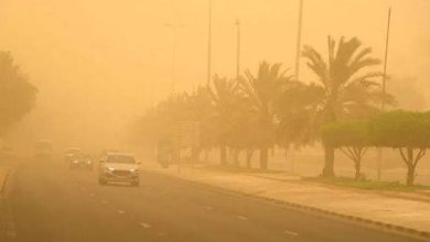 رياح نشطة مثيرة للأتربة والغبار تؤثر على ستة مناطق رئيسية