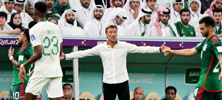 رينارد يواجه تحديًا صعبًا مع سجل سلبي أمام المنتخب المكسيكي في المواجهة المقبلة