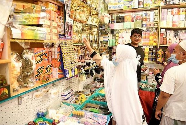 سعوديات يبتكرن تقاليد جديدة للهدايا بعد العودة من الحج