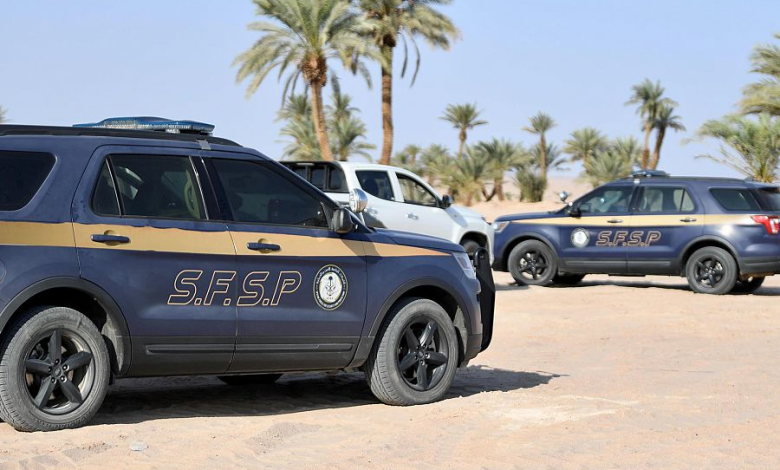 ضبط ستة مخالفين لاستغلالهم الرواسب المعدنية في تبوك بشكل غير قانوني