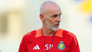 فيورنتينا يقترب من إنهاء العلاقة مع المدرب بيولي بعد الهزيمة أمام النصر