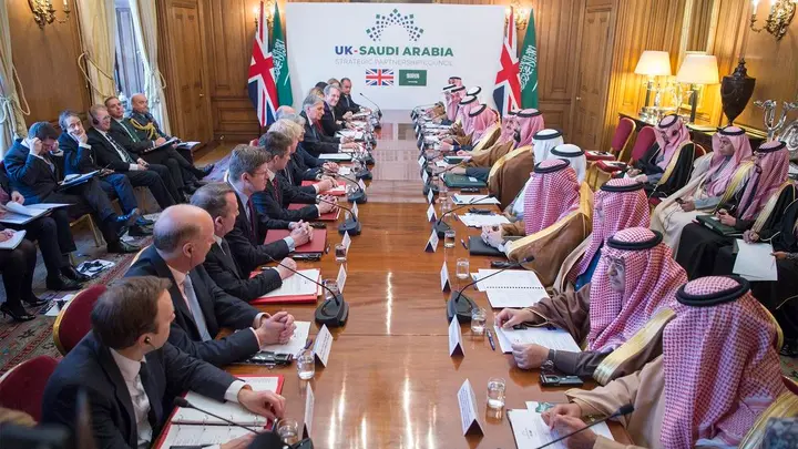 قمة سعودية بريطانية في لندن تعزز الشراكة الاستراتيجية والمصالح المشتركة