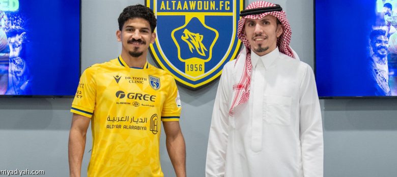 محزري ينتقل من الاتفاق إلى التعاون بعقد يمتد لثلاثة أعوام كاملة
