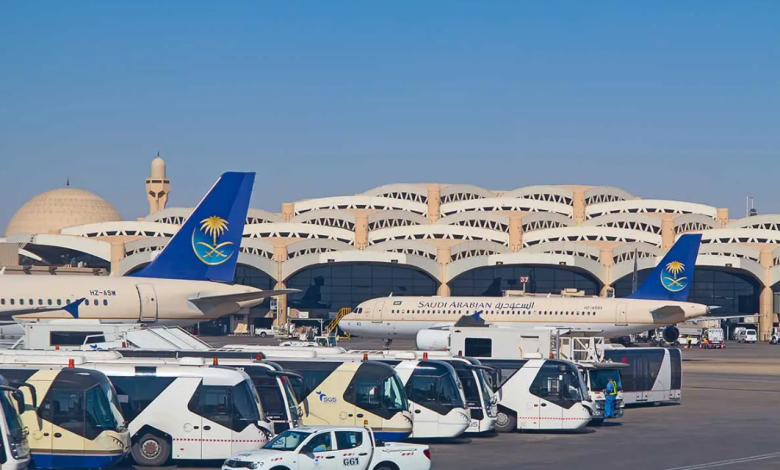 مطارات السعودية تطلب من المسافرين التحقق من حالة رحلاتهم قبل المغادرة