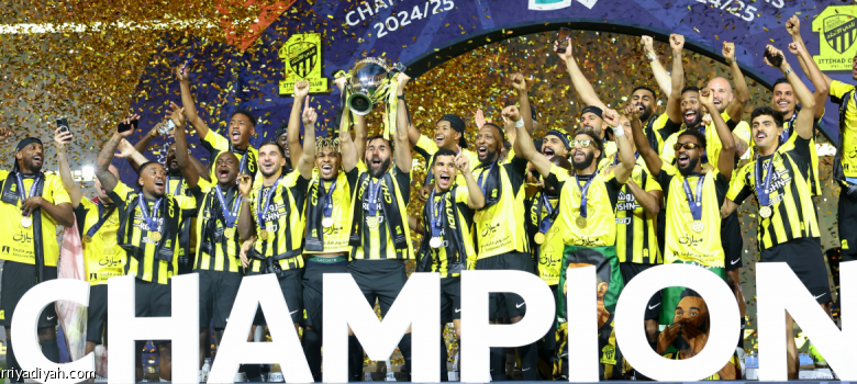 نجم الكرة العربية: 19 لاعبا يسهمون في تحقيق ثنائية الاتحاد التاريخية