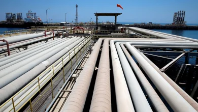 هبوط 2% في اسعار النفط مع ترقب مستجدات الشرق الاوسط