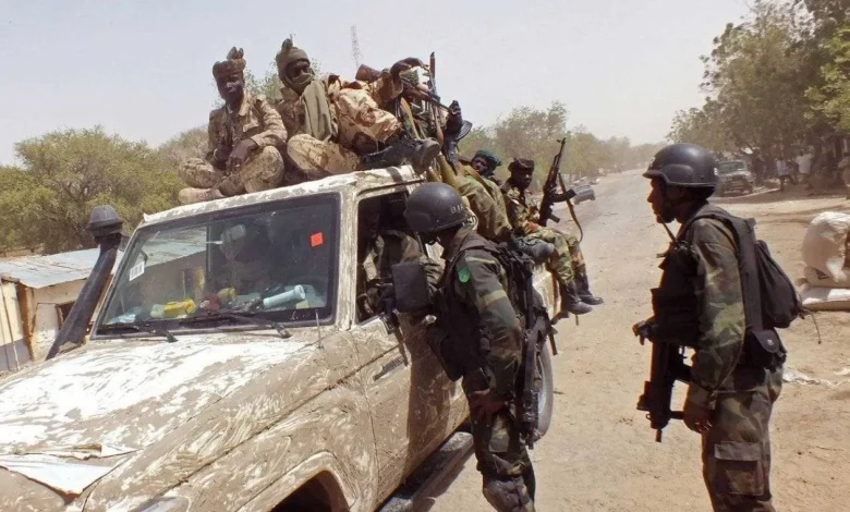 هجوم مسلح على قرية في نيجيريا يسفر عن مقتل مئة شخص في كارثة مأساوية
