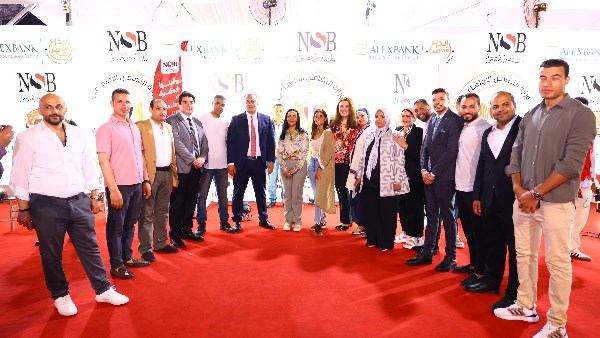 بنك ناصر يدعم معرض "ديارنا للحرف اليدوية والتراثية" بالساحل الشمالي
بنك ناصر يرعى معرض ديارنا لتشجيع الحرف اليدوية
معرض "ديارنا" للحرف اليدوية يحصل على رعاية بنك ناصر
بنك ناصر يشارك في دعم الحرف التراثية بمعرض "ديارنا"
رعاية بنك ناصر لمعرض "ديارنا" تعكس التزامه بدعم الحرف اليدوية