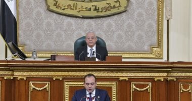 النواب يُحيل مشروعى قانونين إلى اللجان المختصة.. أبرزها المشروعات الصغيرة