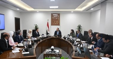 رئيس الوزراء يجتمع مع وكلاء الماركات العالمية لتشجيعهم على الاستثمار بمصر