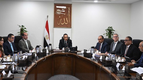 اجتماع لمتابعة برنامج الطروحات الحكومية برئاسة مدبولي