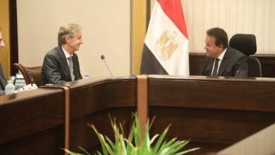 اجتماع هام لوزير الصحة مع ممثل الأمم المتحدة لتعزيز التعاون المشترك
دكتور خالد عبدالغفار يبحث سبل التعاون مع برنامج الأمم المتحدة
نائب رئيس الوزراء يتباحث مع ممثل الأمم المتحدة حول تعزيز الصحة العامة
تعاون مشترك مستقبلي بين وزارة الصحة وبرنامج الأمم المتحدة
لقاء مثمر بين وزير الصحة والممثل المقيم للأمم المتحدة