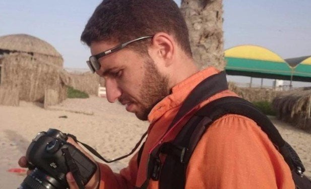 استشهاد صحفي وعائلته في قصف إسرائيلي خان يونس