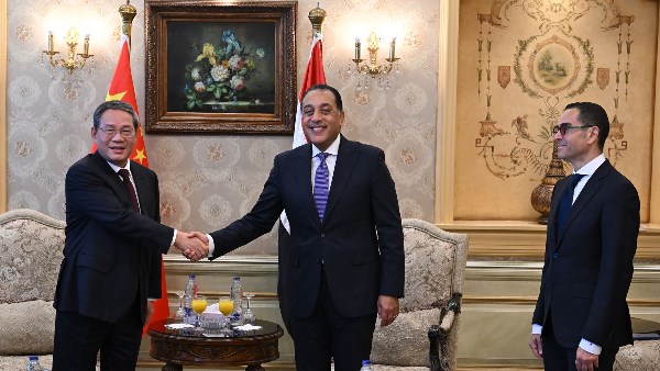 استقبال مدبولي لرئيس مجلس الدولة الصيني يثمر عن مباحثات مثمرة وتوقيع اتفاقيات تعاون