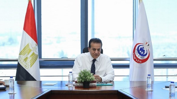 استقبال مفاجئ لـ 59 مليون سيدة لتلقي خدمات الفحص والتوعية بصحة المرأة
تحسين جودة الخدمات الصحية بفضل مبادرة رئيس الجمهورية
اجتماع هام لتعزيز الدعم الطبي لصحة المرأة من قبل وزير الصحة والسكان