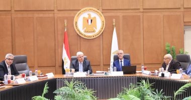 وزارة التعليم العالى: استمرار العمل بقواعد قبول الطلاب بالجامعات الأهلية