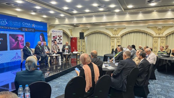 الرعاية الصحية تُنفذ 70 ألف برنامج تدريبي خلال 6 سنوات
إنجازات الهيئة العامة للرعاية الصحية تتجاوز 70 ألف برنامج تدريبي
نجاح الهيئة العامة للرعاية الصحية في تنفيذ أكثر من 70 ألف برنامج تدريبي
الهيئة العامة للرعاية الصحية تواصل تطوير الكفاءات بـ70 ألف برنامج تدريبي