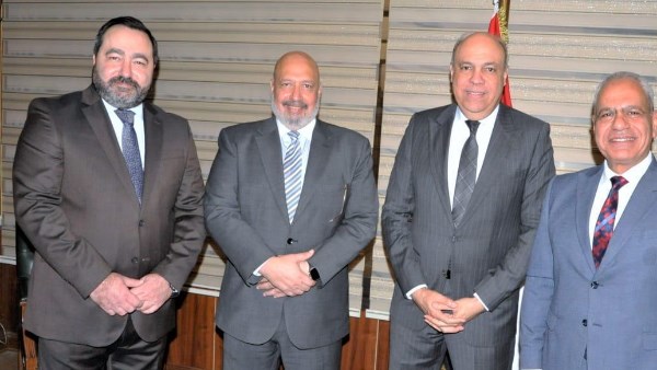انطلاق مشروع ACT.. تعاون ثلاثي يرفع كفاءة الطيارين بين «إير كايرو» وأكاديميات الطيران
طيران مدني يوقع بروتوكولات تعاون لتدريب الطيارين المتنافسين
وزير الطيران المدني يشهد توقيع بروتوكولات مع «إير كايرو» والأكاديميات المصرية