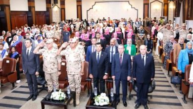 تحديات الأمن القومي المصري في ندوة تثقيفية
مركز التعليم المدني يستضيف ندوة حول الأمن القومي
ندوة توعوية تناقش مخاطر تثير القلق للأمن المصري
قوات الدفاع الشعبي تنظم ندوة عن تحديات الأمن القومي
تثقيف يسلط الضوء على مخاطر الأمن الوطني المصري